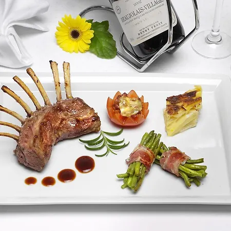 Koch Schilt Szálloda 3*